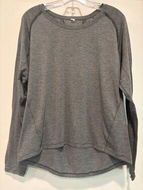 lululemon athletica Gray Knit Long Sleeve Top
